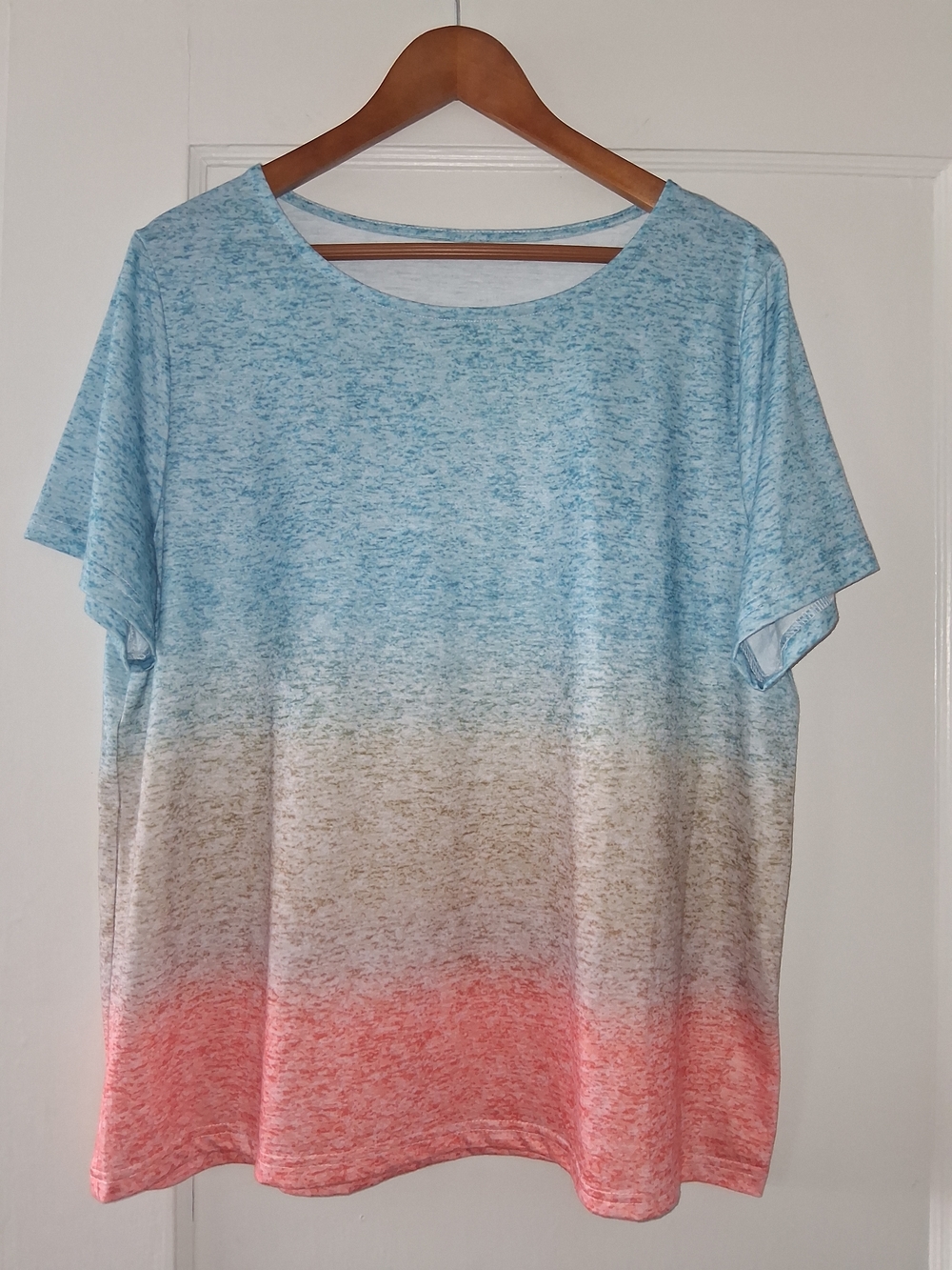 Ombre Gradient Top 1XL Blue Beige Coral Short Sleeve Stretch Tee